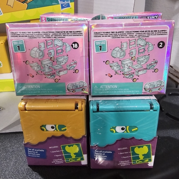 (4) 2 Little Big Bites & 2 LOL Tiny Toys Blind Box Surprises RANDOM age 4+ - Picture 2 of 14